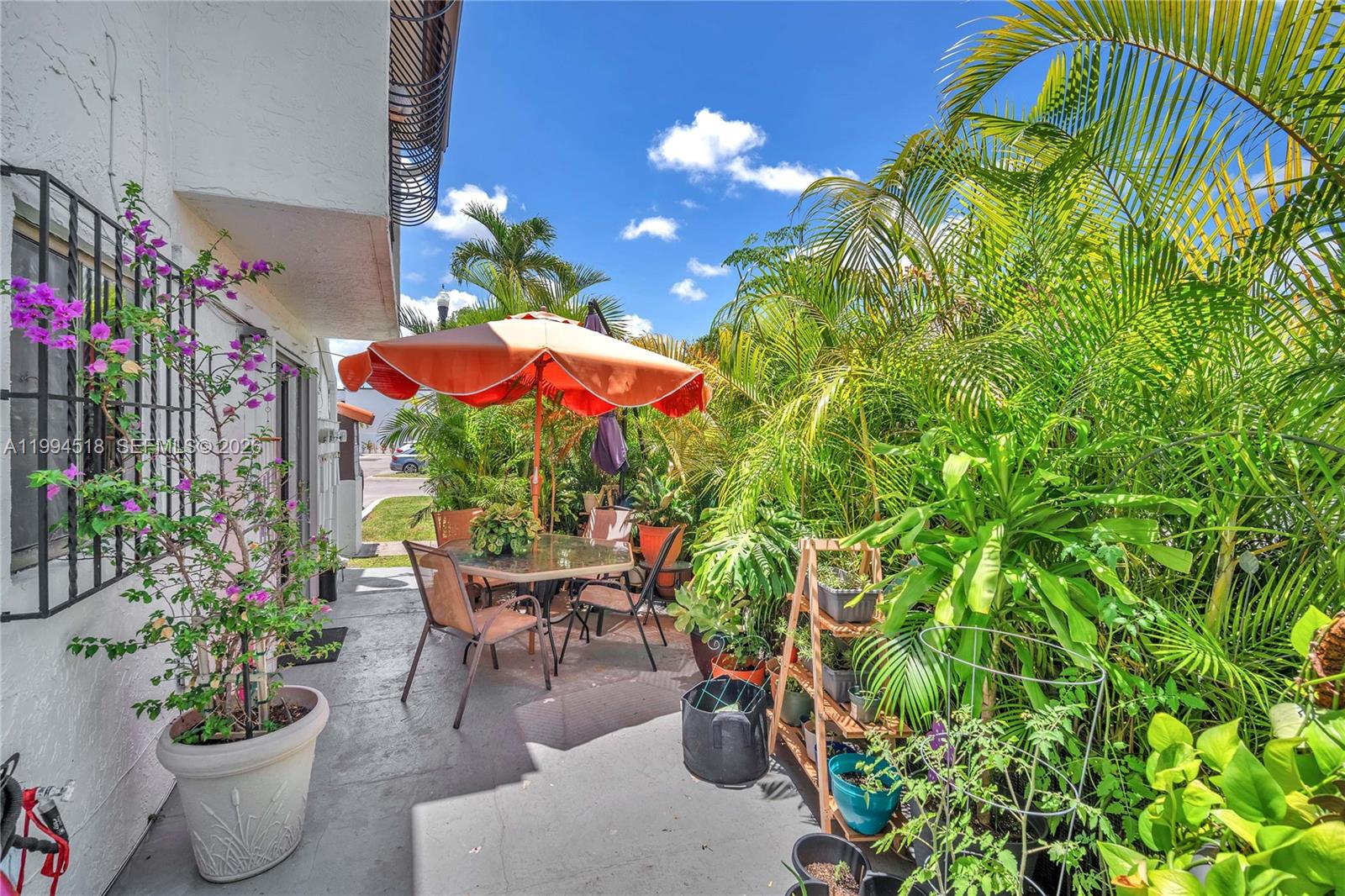 VILLA VENEZIA CONDO PH VI - Residential