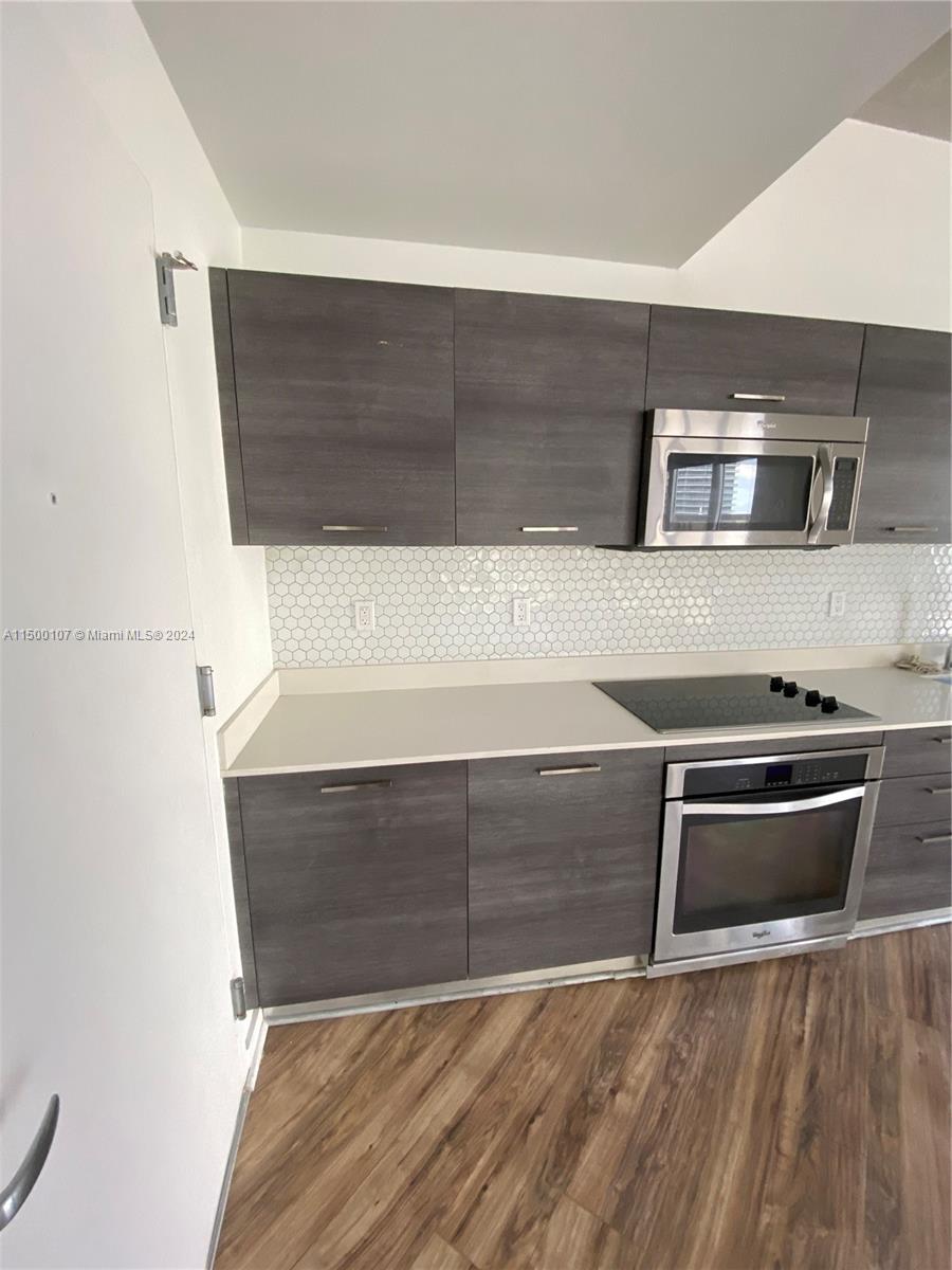 CENTRO CONDO - Residential Lease