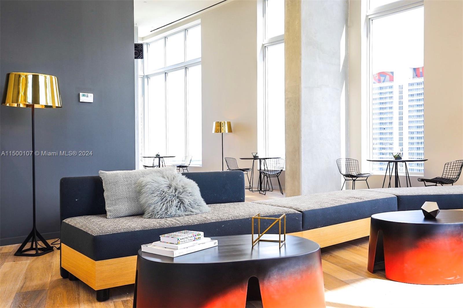 CENTRO CONDO - Residential Lease