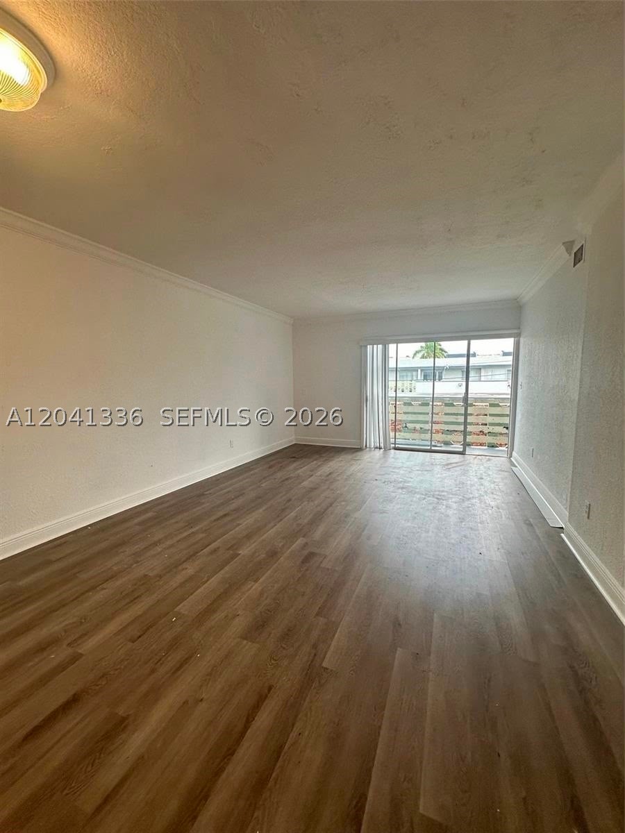 OLAS AZULES CONDO - Residential