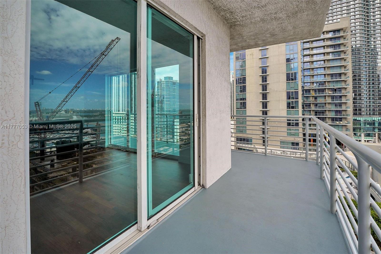 THE LOFT DOWNTOWN CONDO - Residential