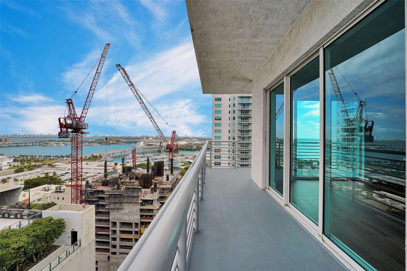 THE LOFT DOWNTOWN CONDO - Residential