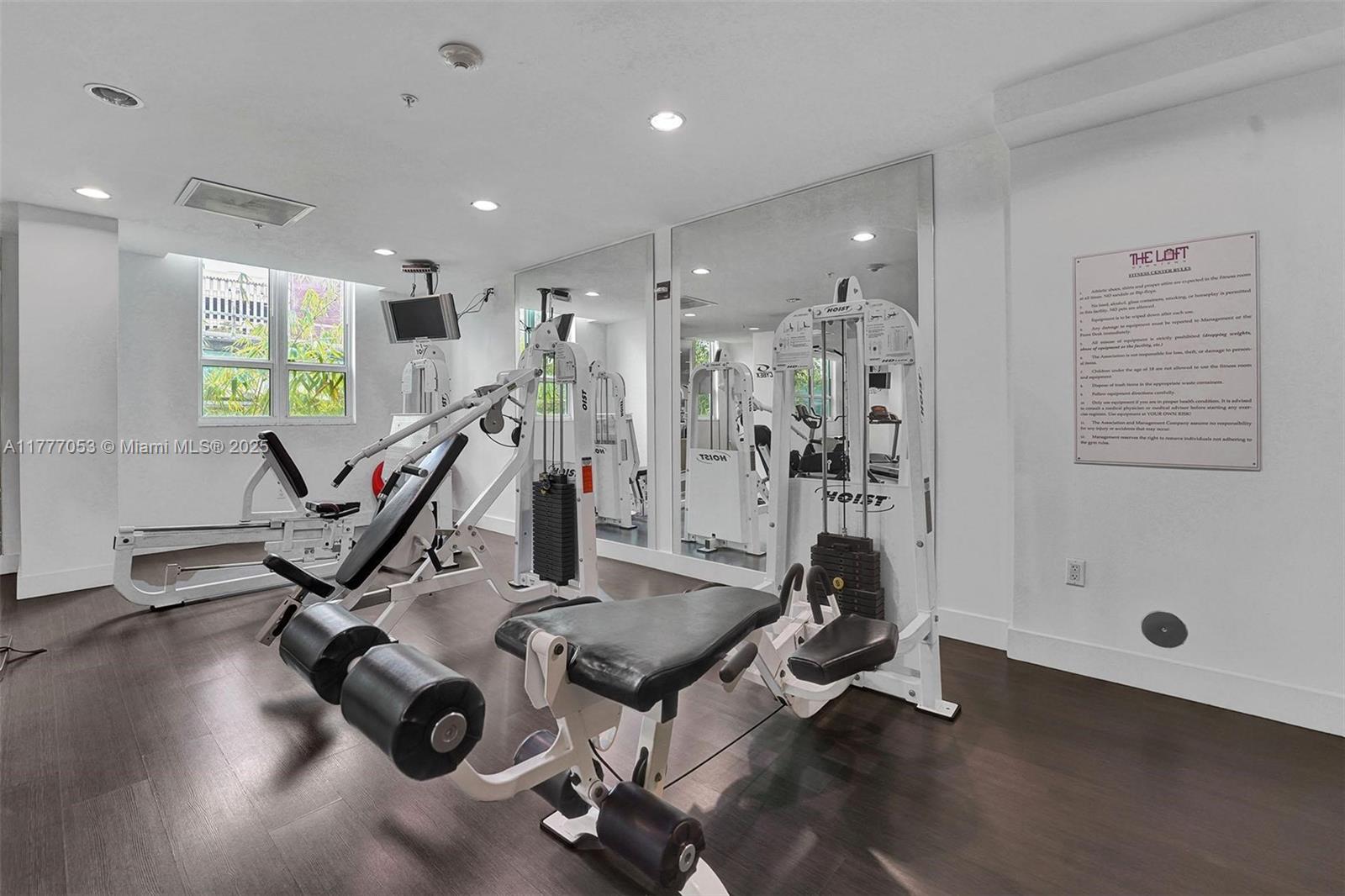 THE LOFT DOWNTOWN CONDO - Residential