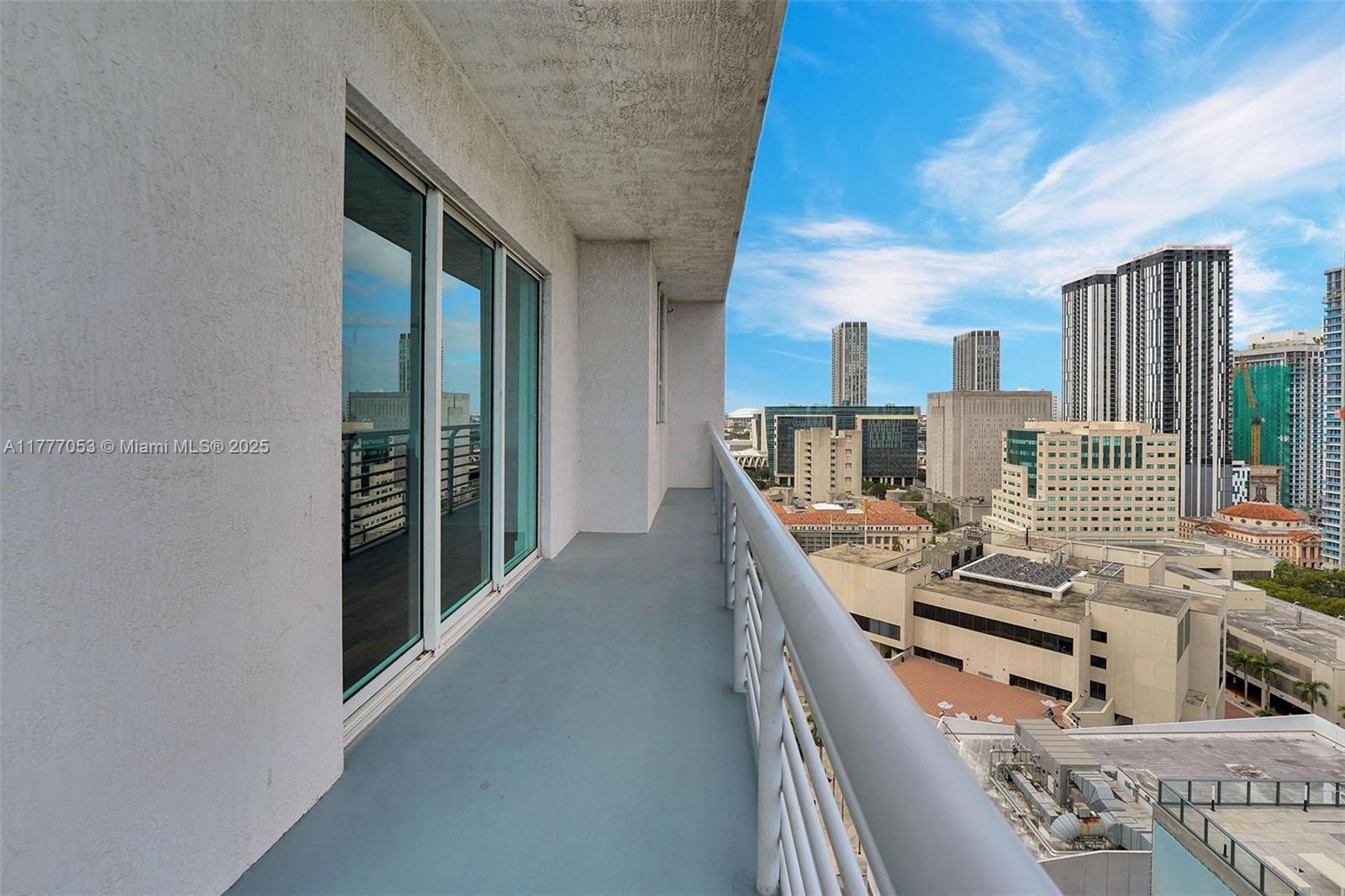 THE LOFT DOWNTOWN CONDO - Residential