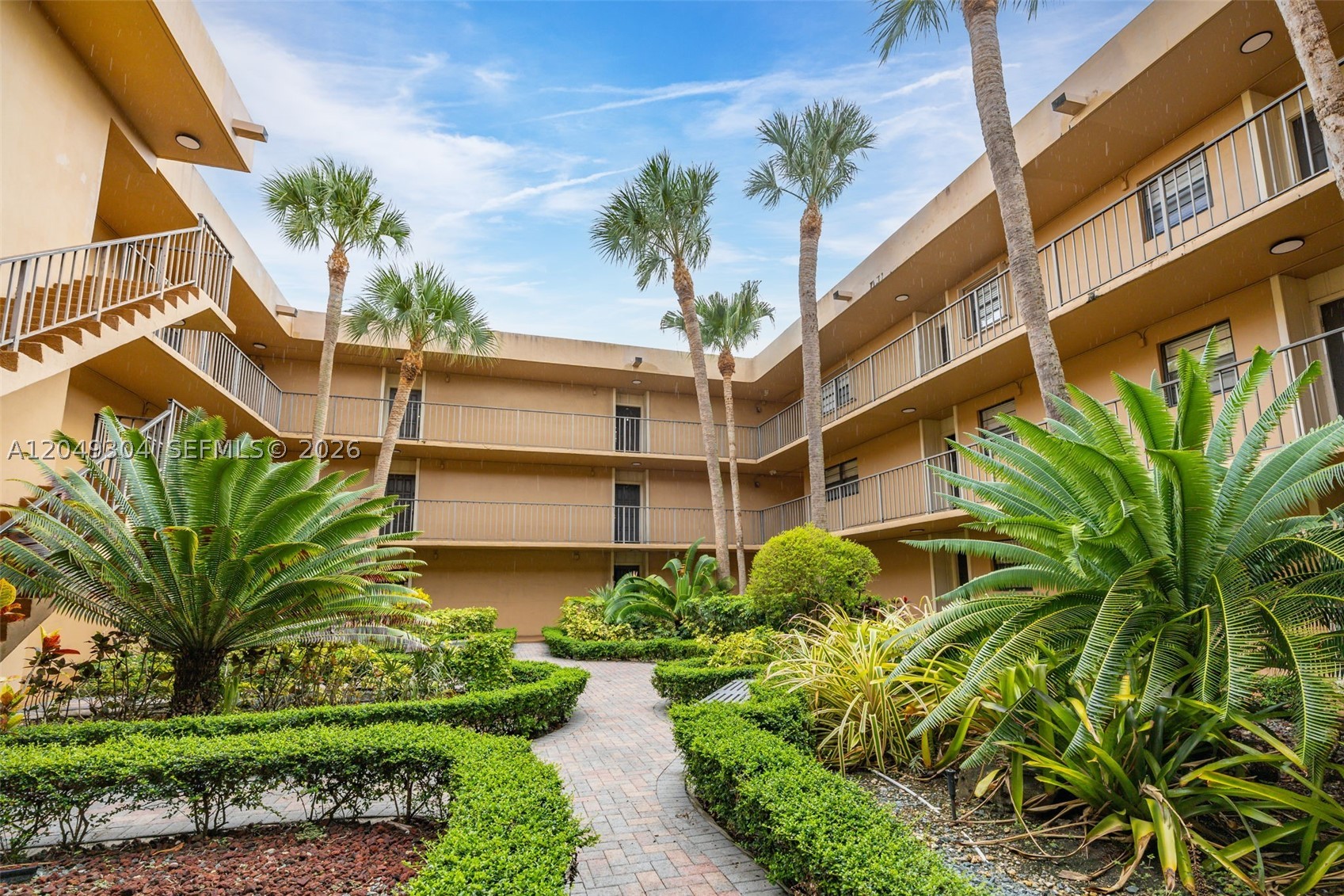 GARDENS OF KENDALL CONDO - Residential