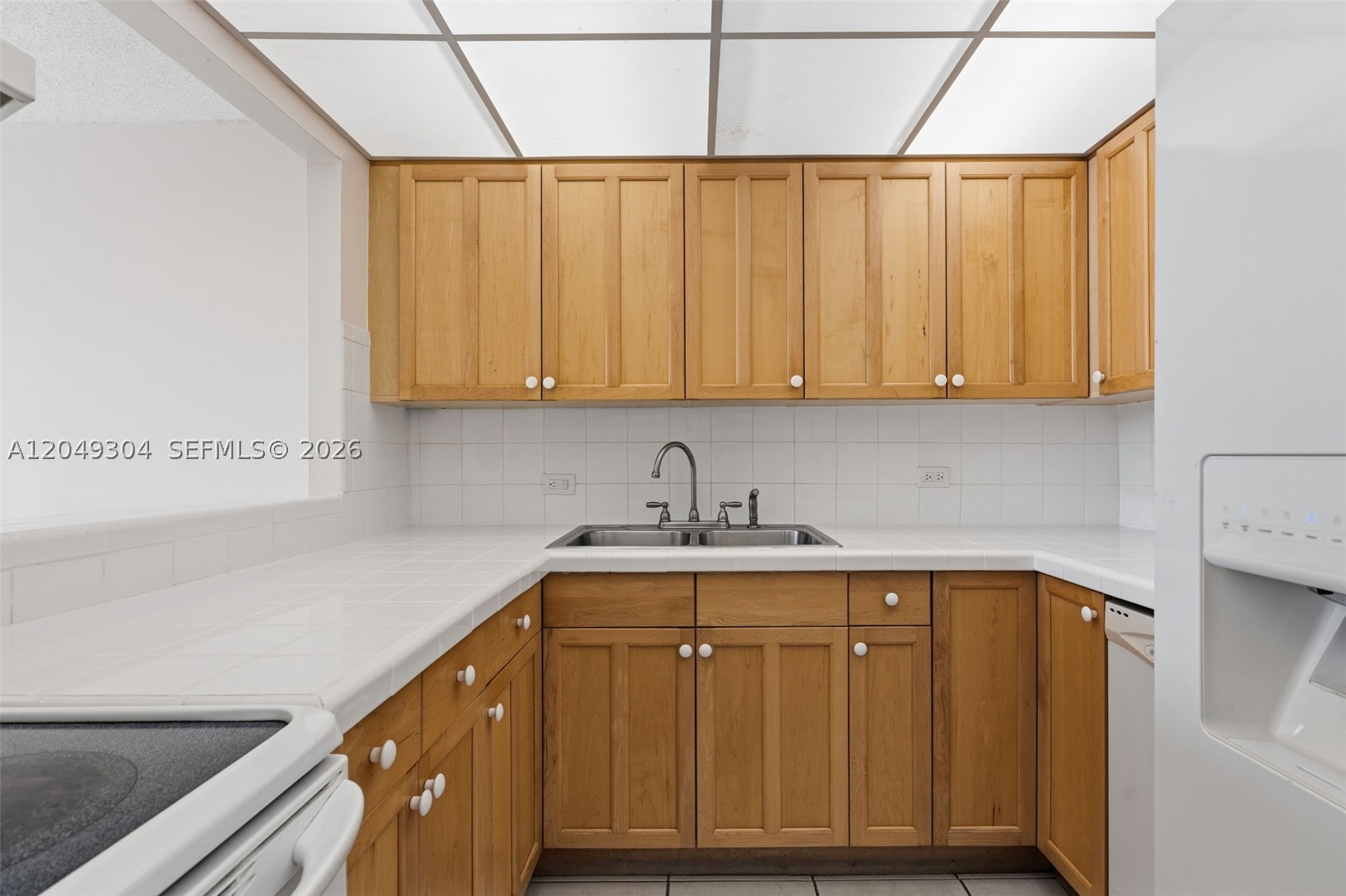GARDENS OF KENDALL CONDO - Residential