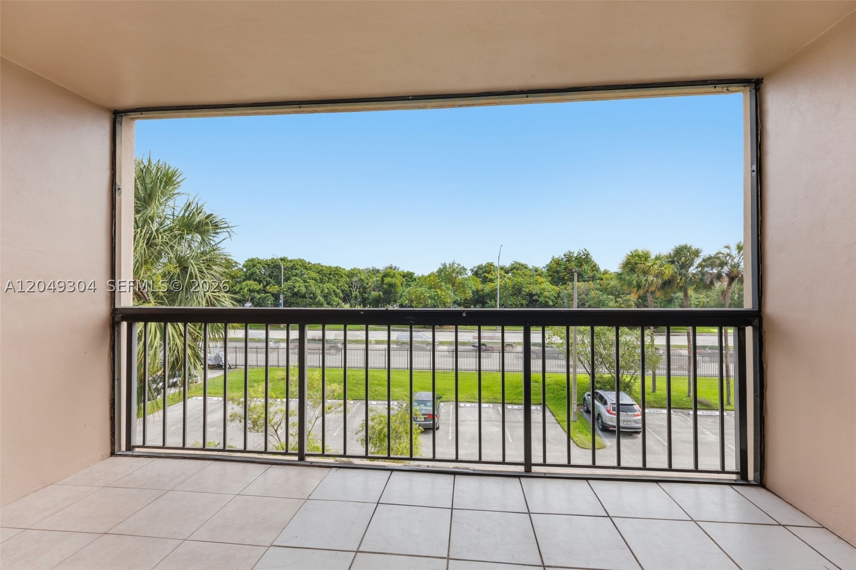 GARDENS OF KENDALL CONDO - Residential