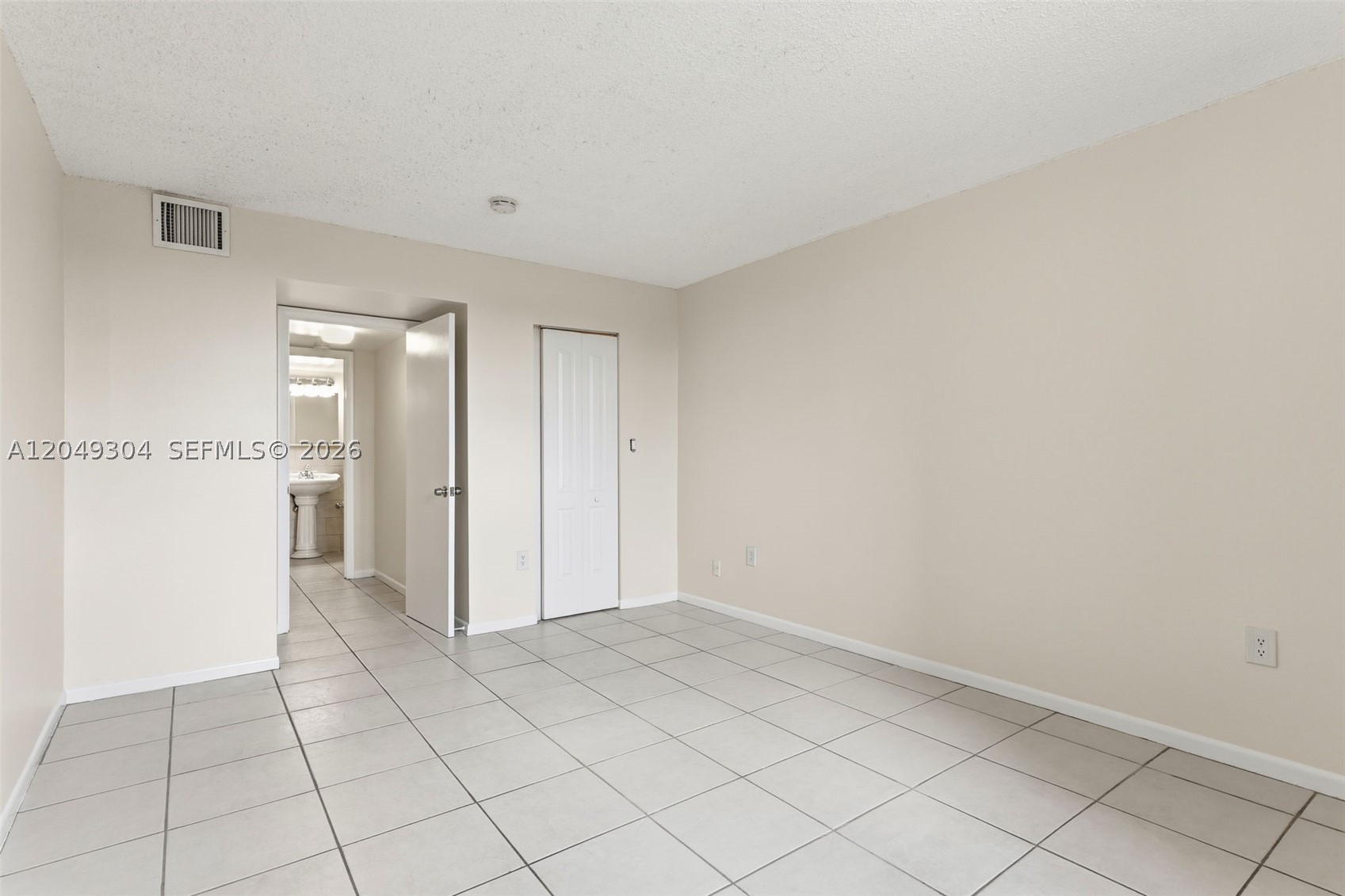 GARDENS OF KENDALL CONDO - Residential