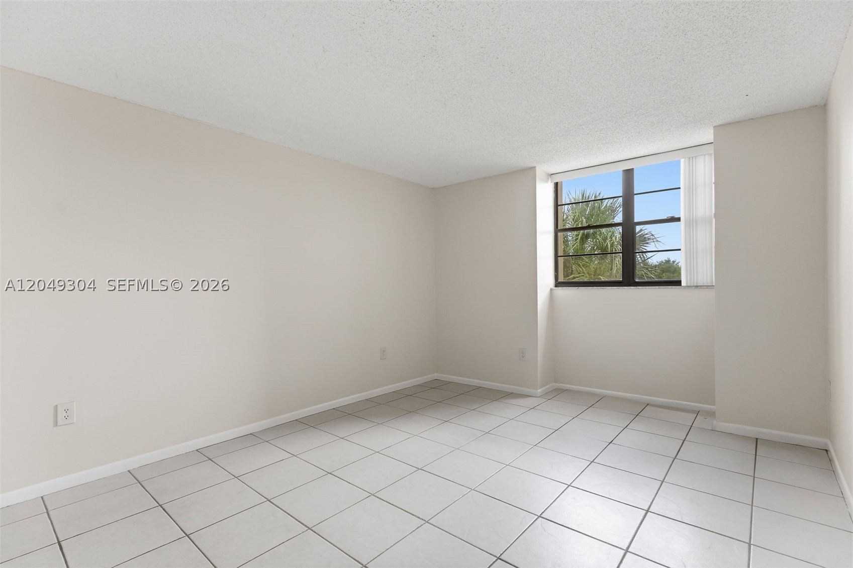 GARDENS OF KENDALL CONDO - Residential