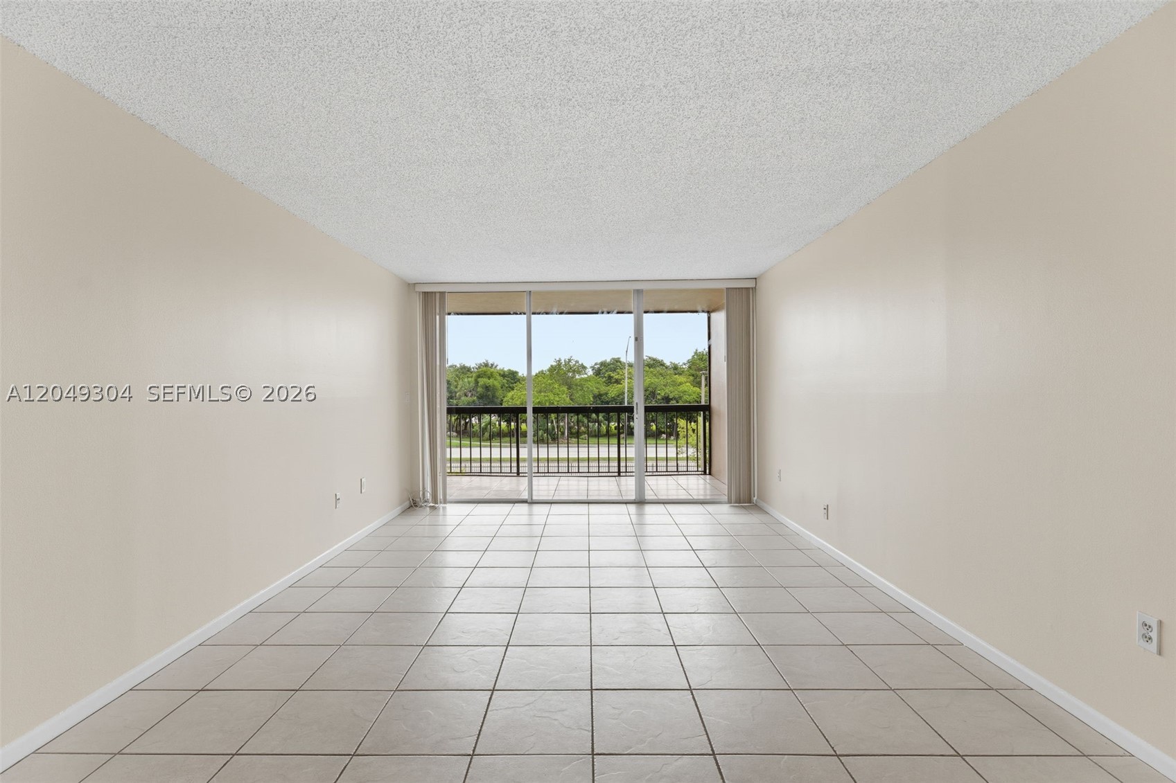 GARDENS OF KENDALL CONDO - Residential