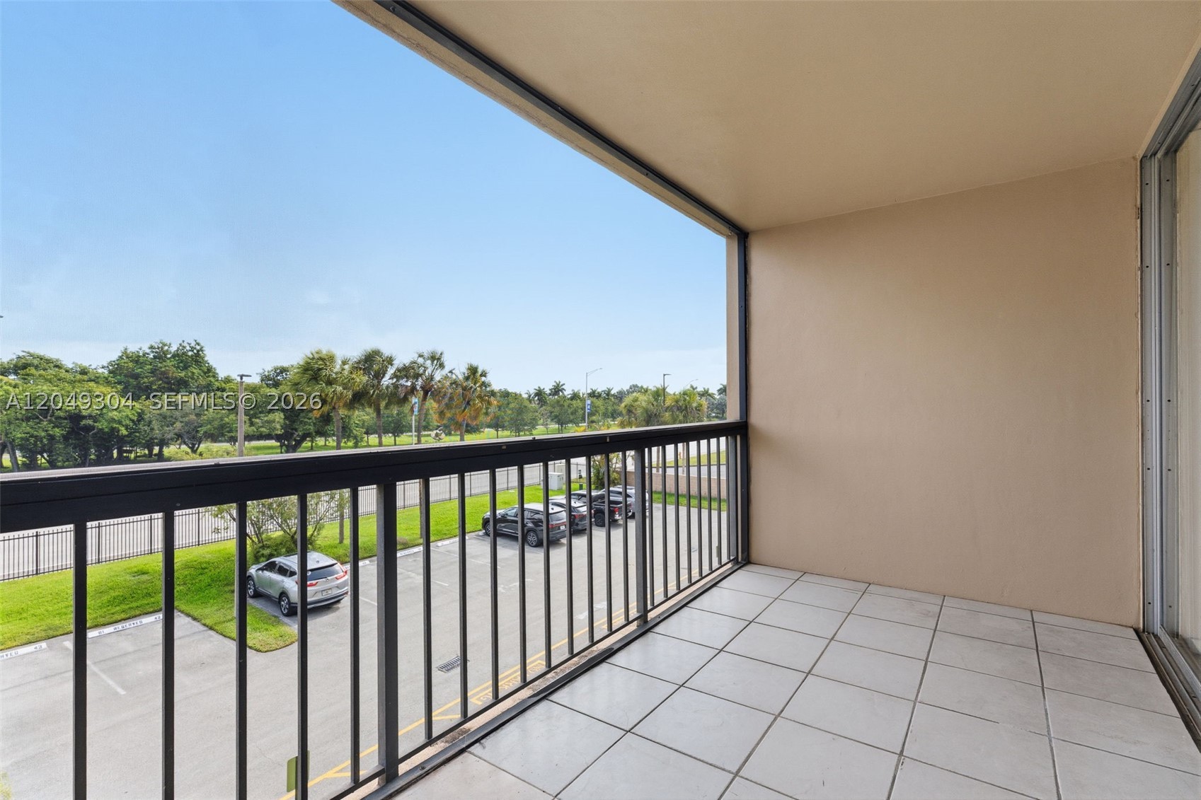 GARDENS OF KENDALL CONDO - Residential