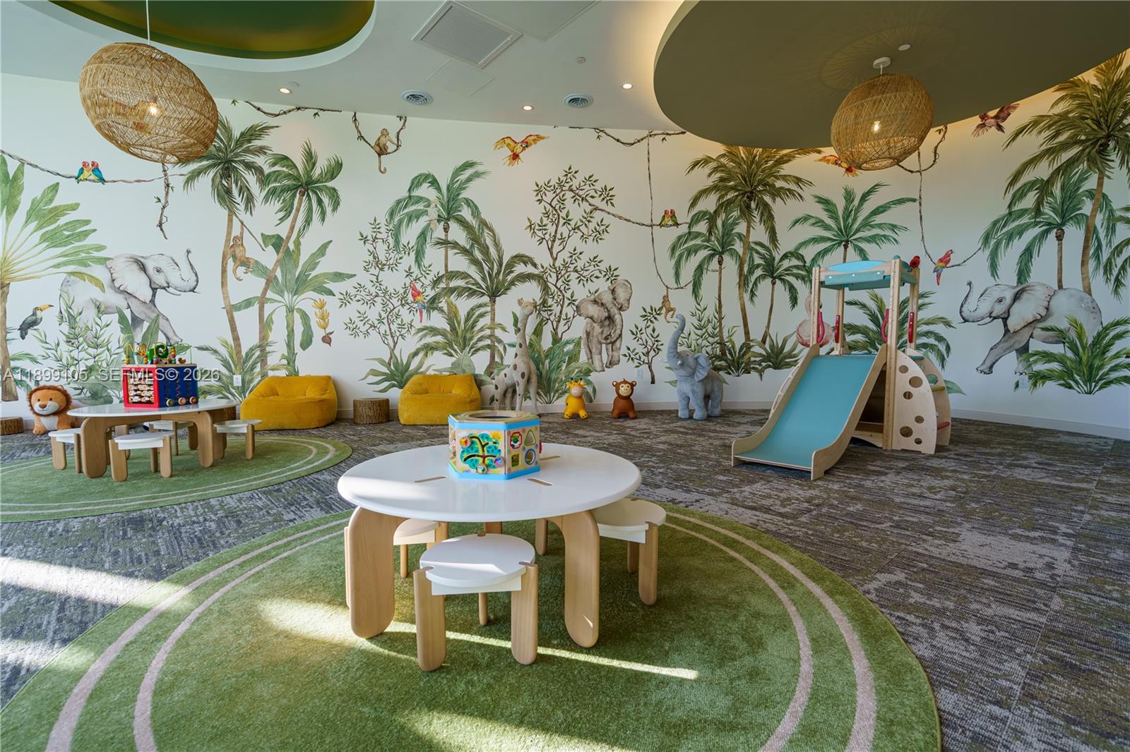 BAY BREEZE - Residential