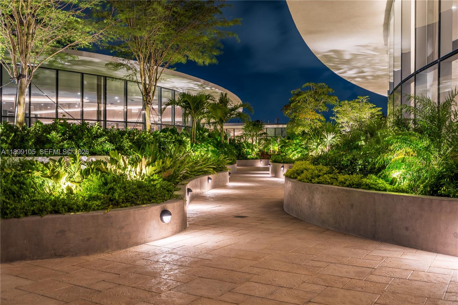 BAY BREEZE - Residential