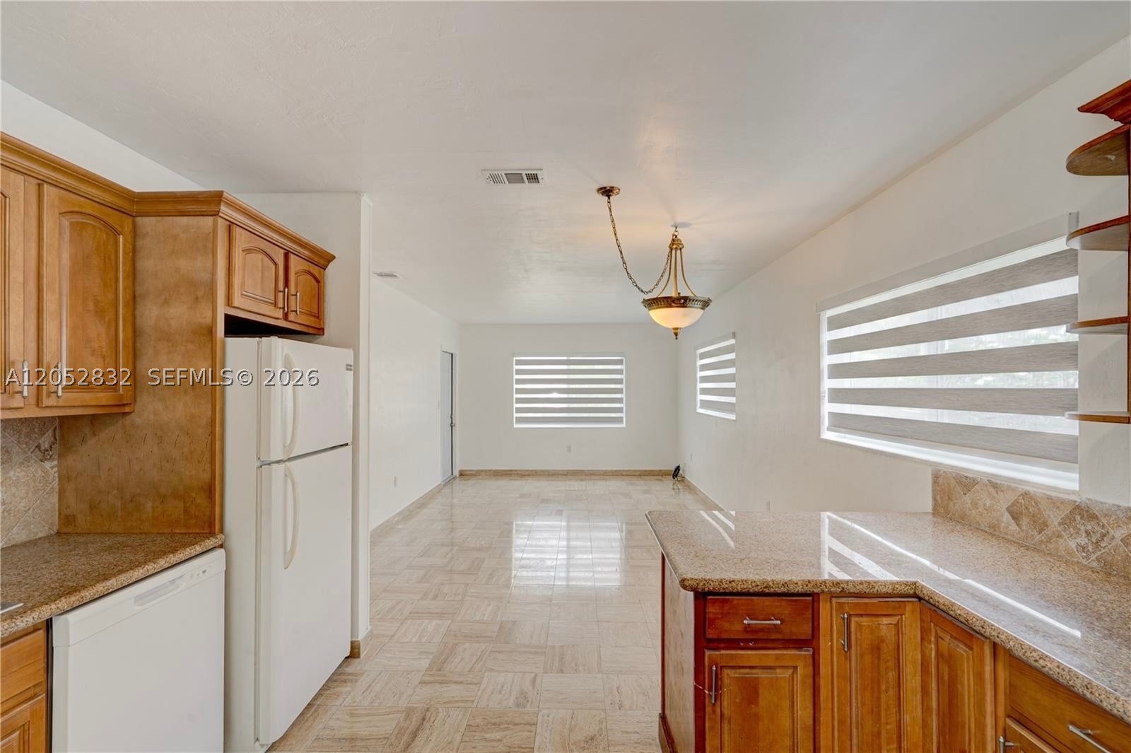 BIRD RD HIGHLANDS - Residential Lease