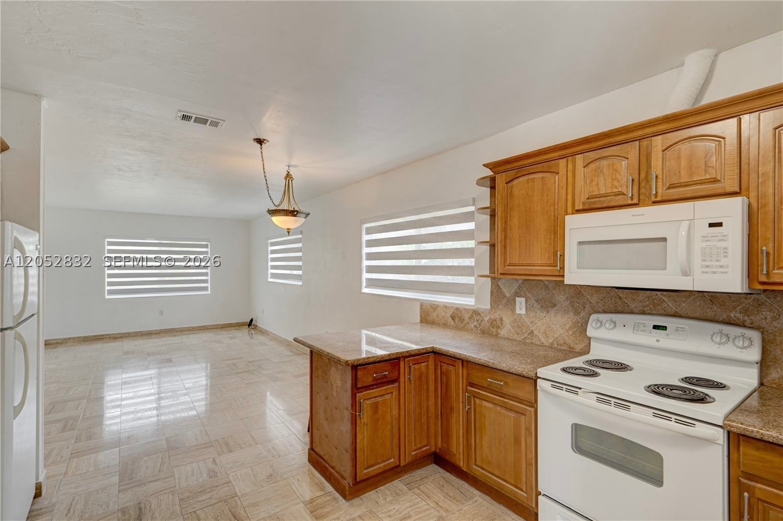 BIRD RD HIGHLANDS - Residential Lease