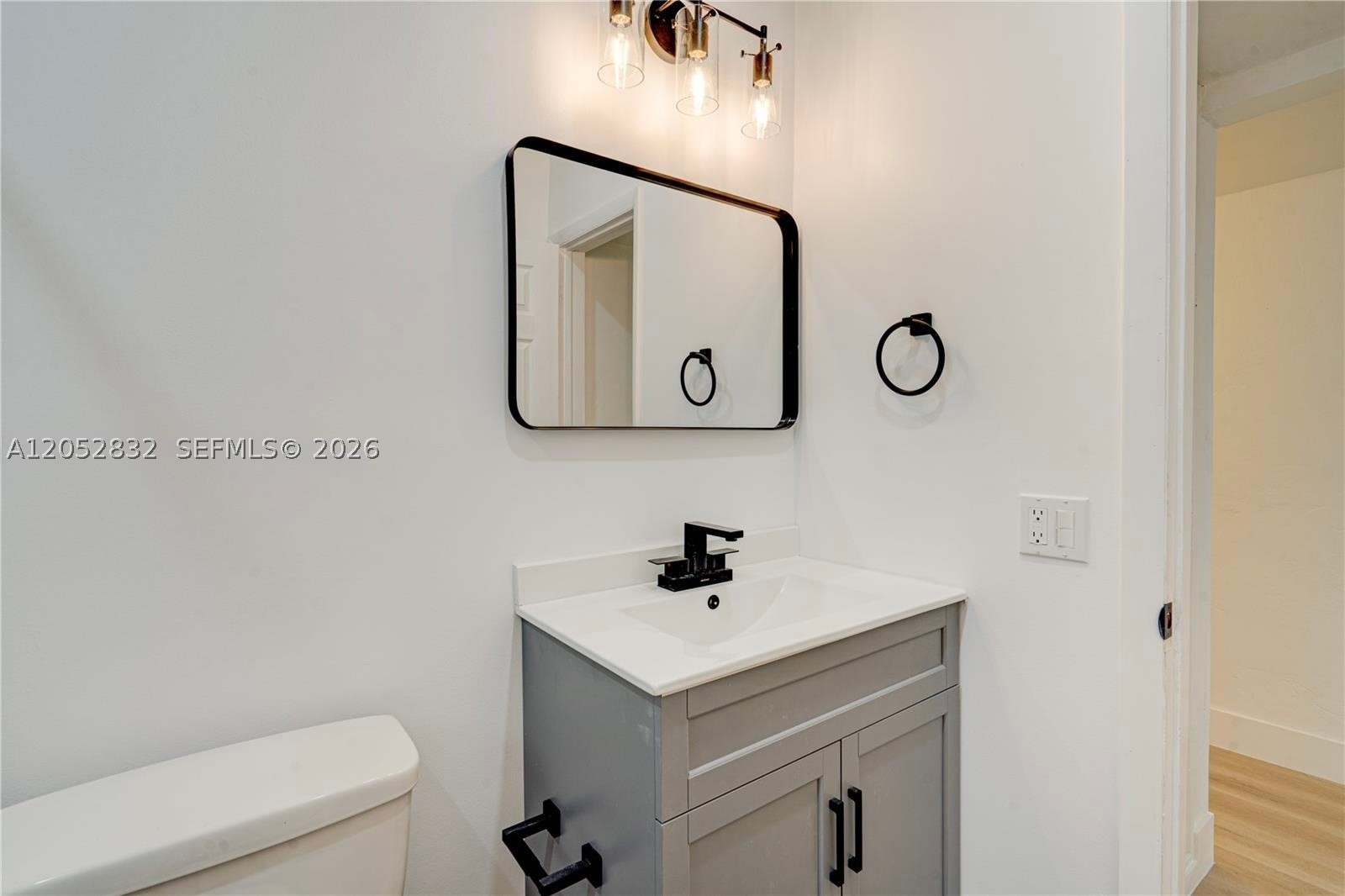BIRD RD HIGHLANDS - Residential Lease