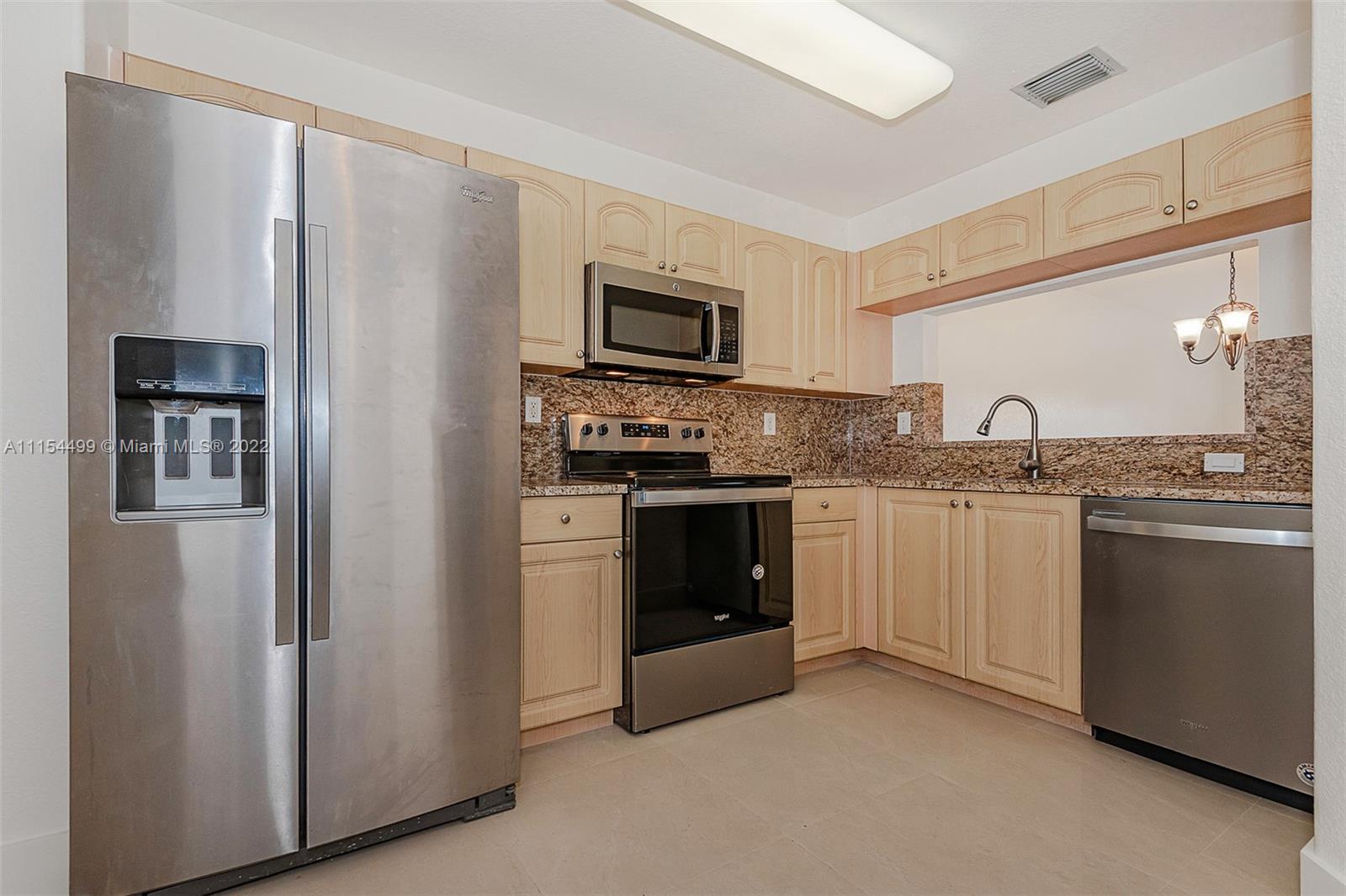 DIMENSIONS AT DORAL - Residential