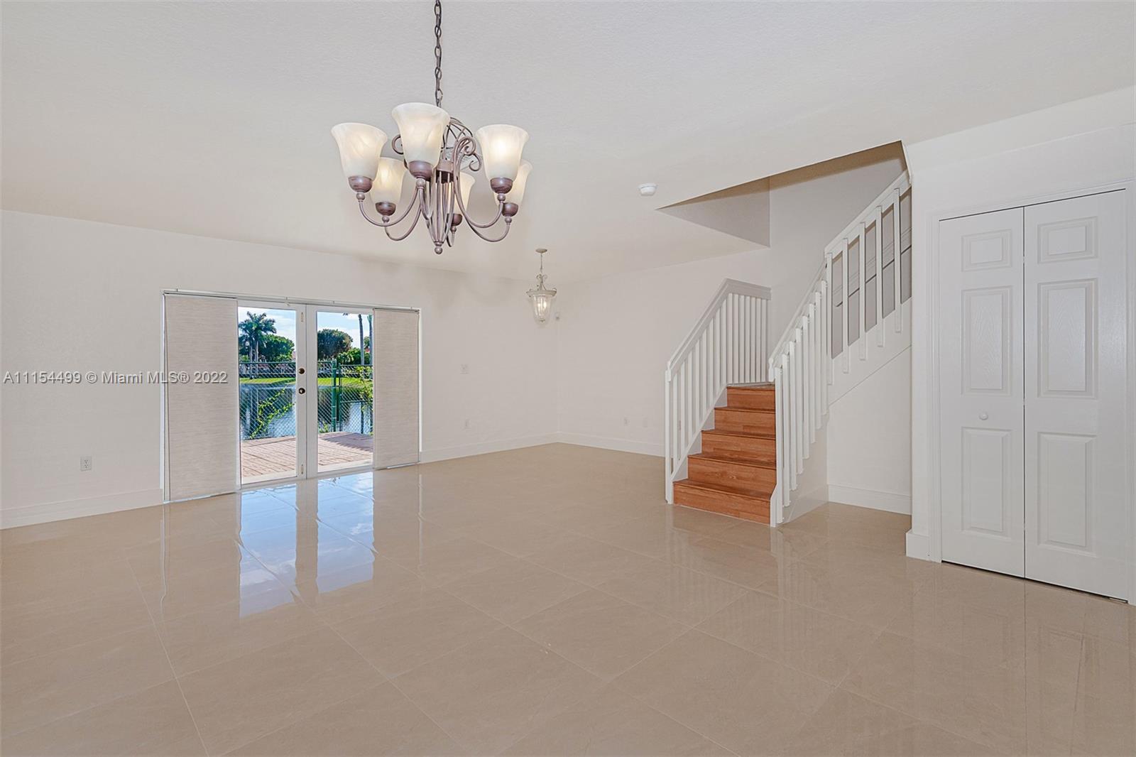 DIMENSIONS AT DORAL - Residential