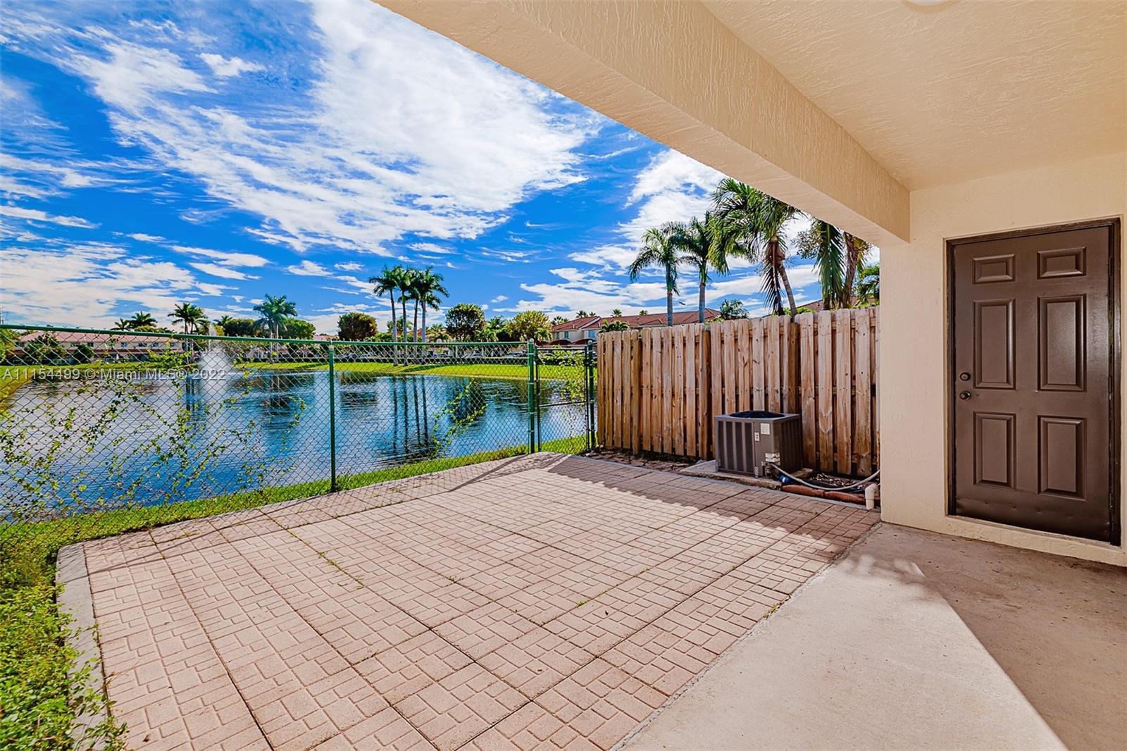 DIMENSIONS AT DORAL - Residential