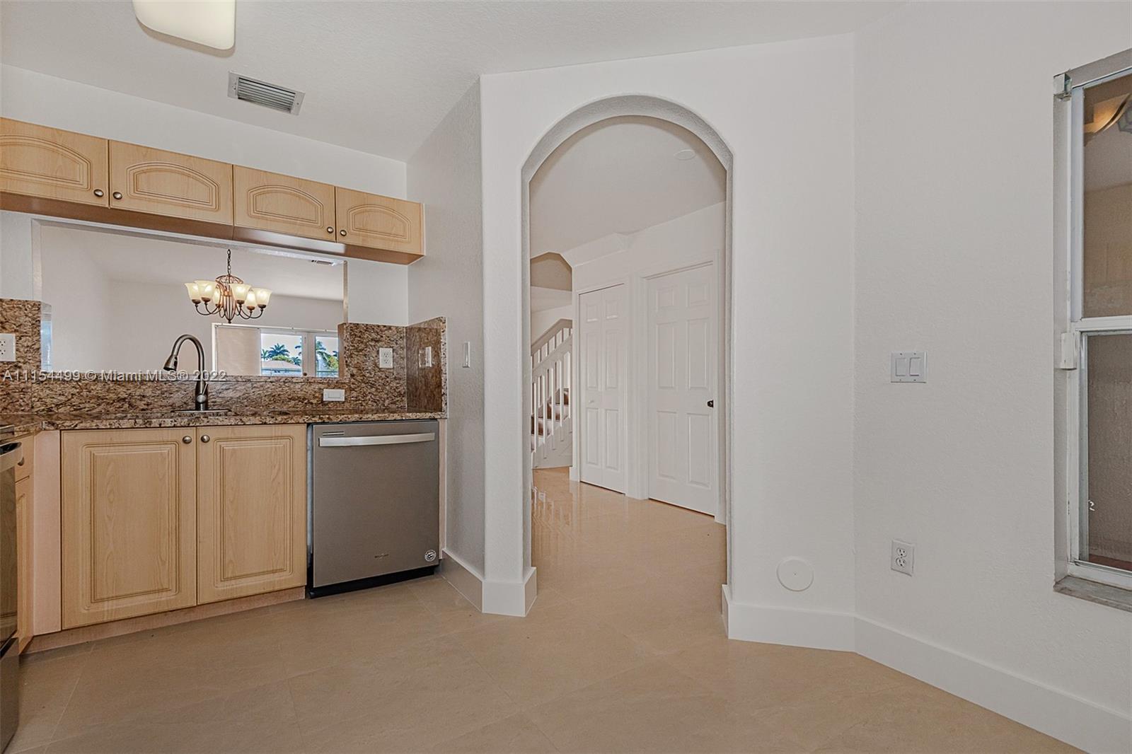 DIMENSIONS AT DORAL - Residential