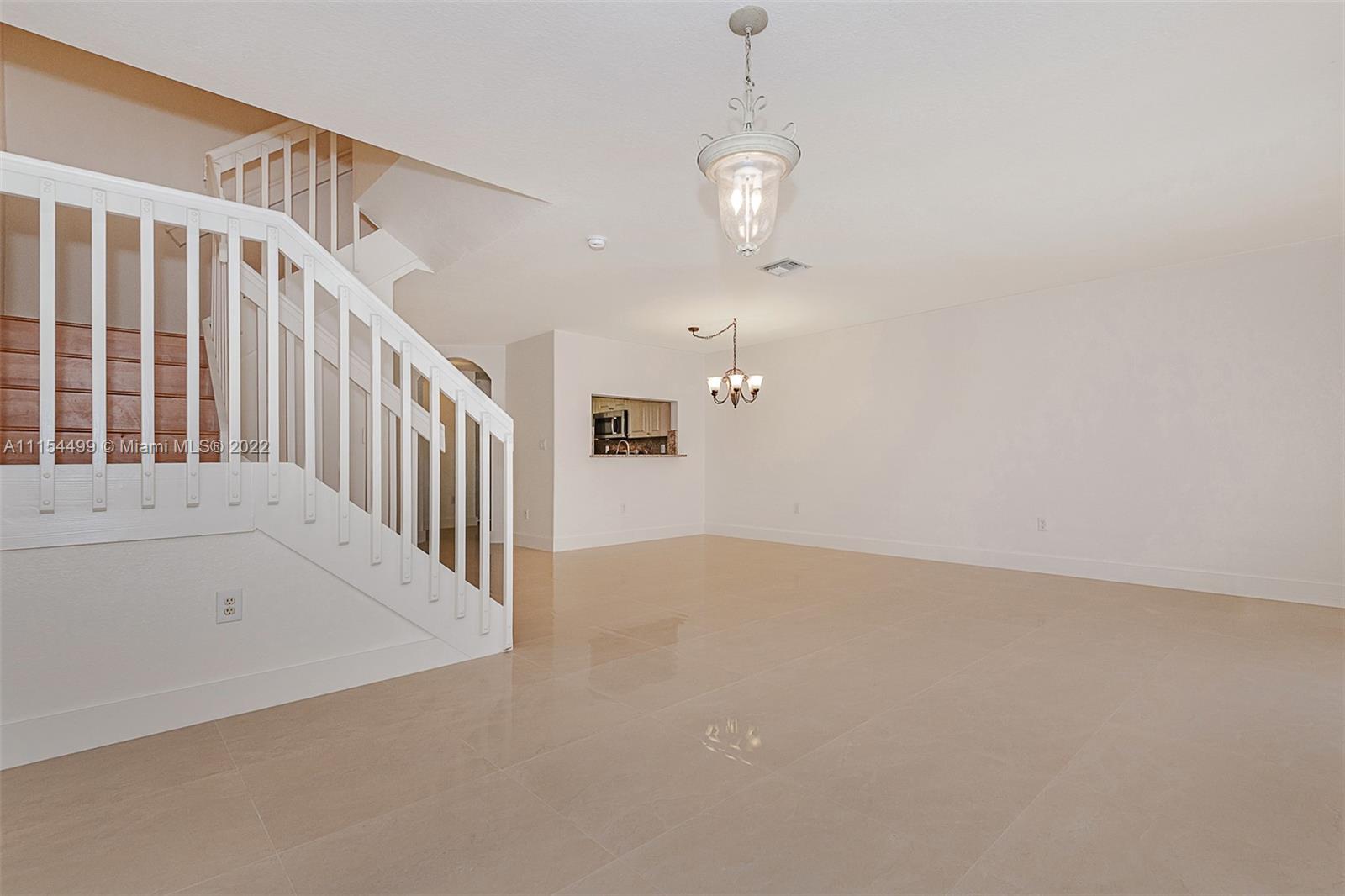 DIMENSIONS AT DORAL - Residential