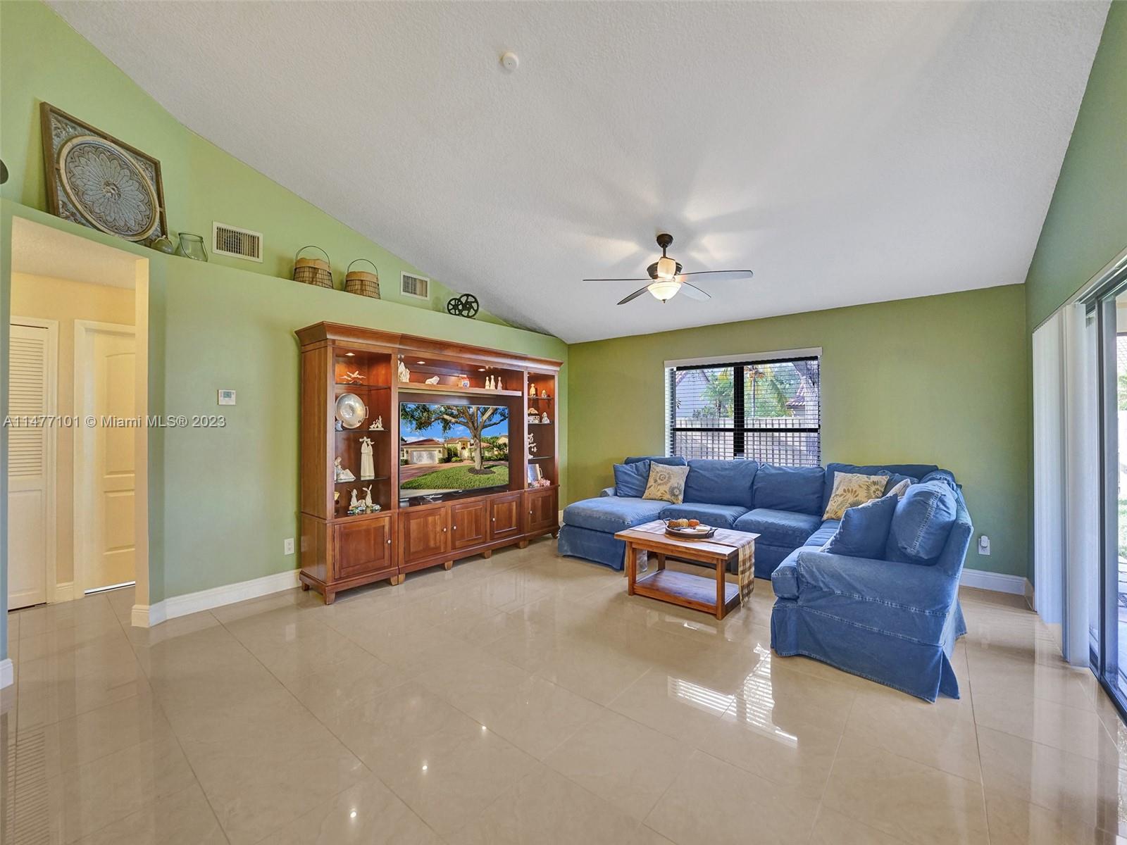 FOREST RIDGE SINGLE FAMIL - Residential