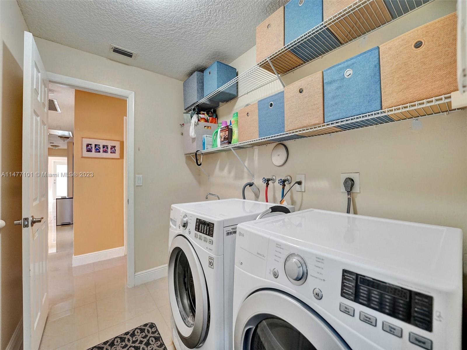 FOREST RIDGE SINGLE FAMIL - Residential