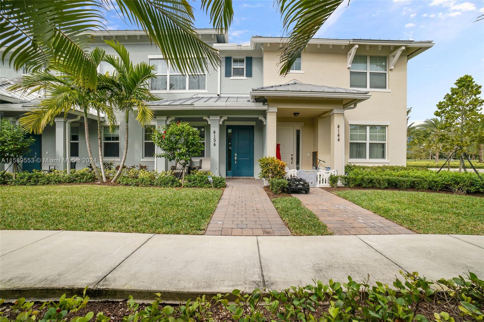 HILLCREST COUNTRY CLUB SO - Residential Lease