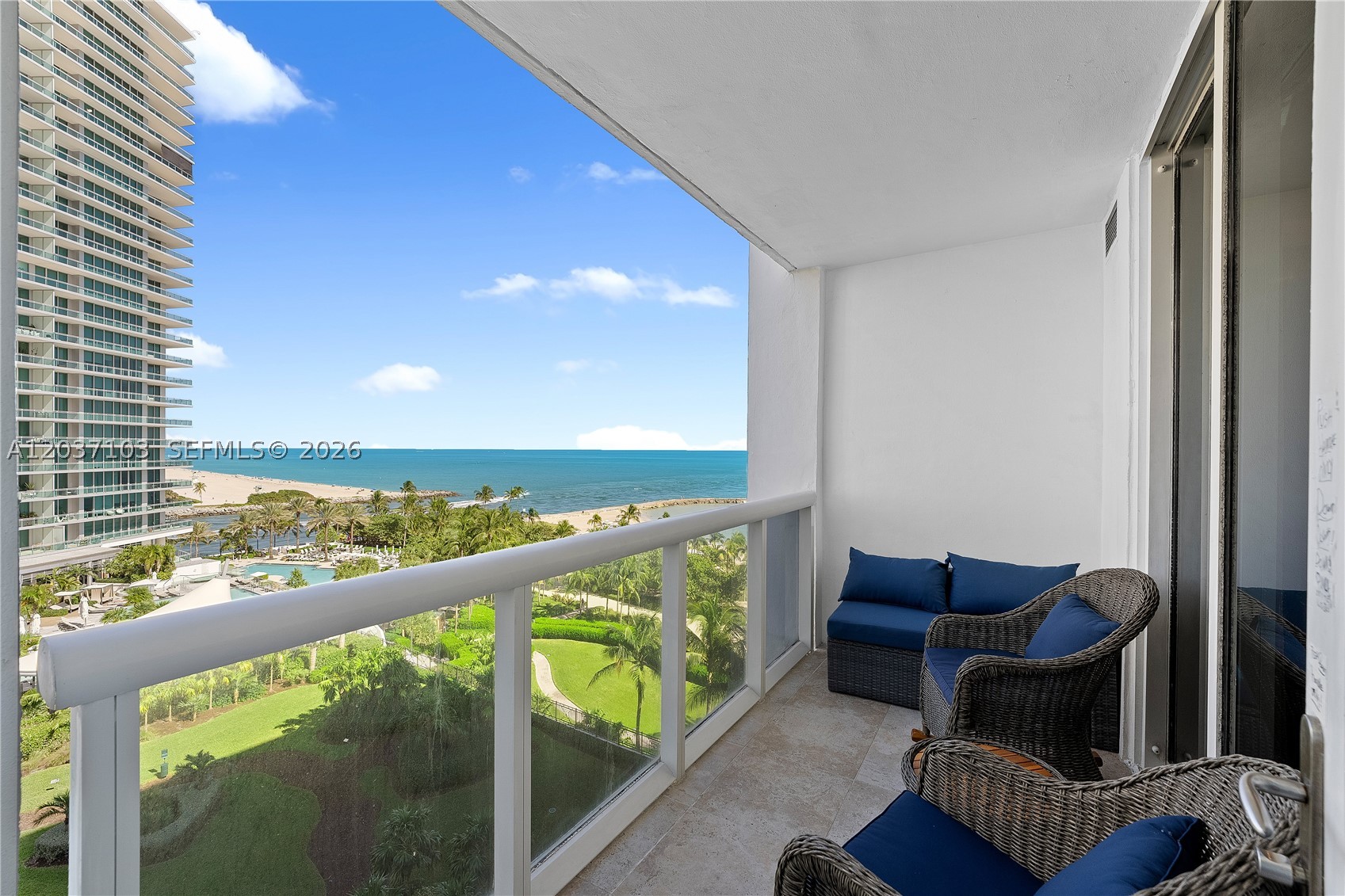 HARBOUR HOUSE - Residential Lease