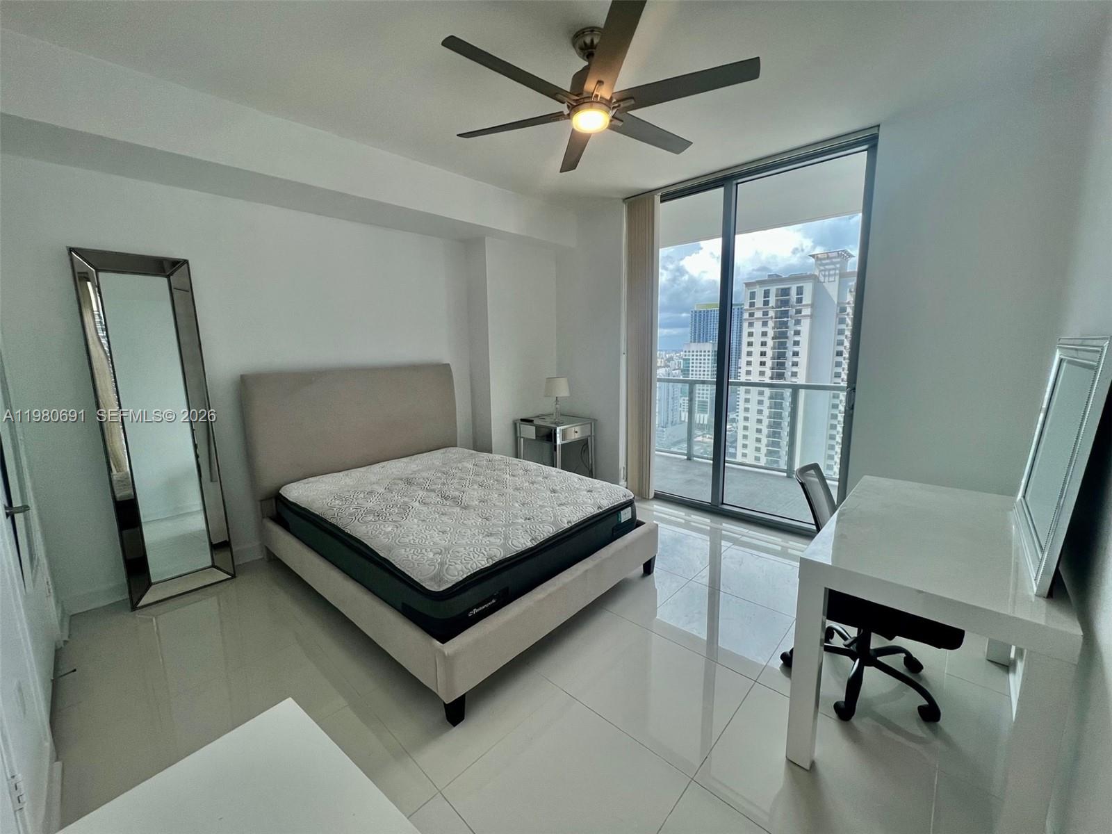 THE AXIS ON BRICKELL II C - Residential