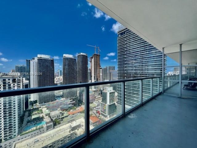 THE AXIS ON BRICKELL II C - Residential