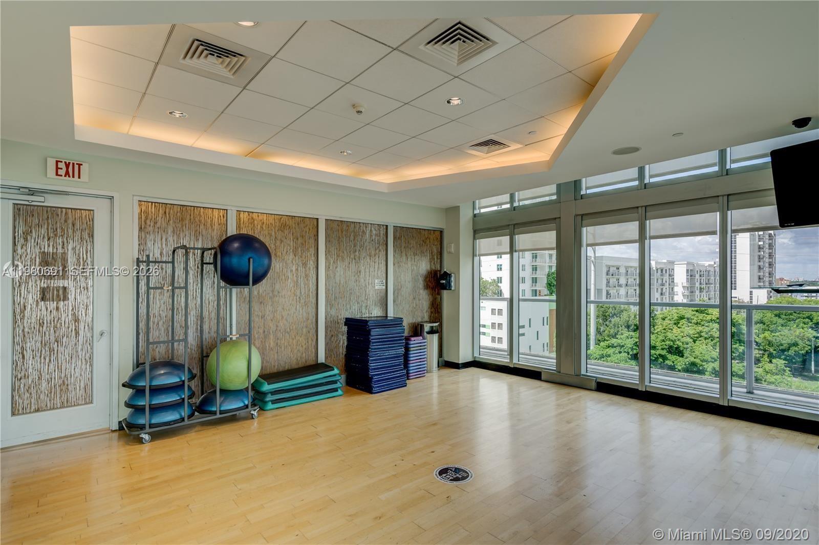 THE AXIS ON BRICKELL II C - Residential