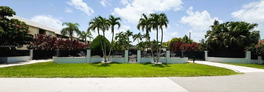 Stunning fully remodeled residence featuring 5 bedrooms and 5 bathrooms on an expansive 21,780 Plus sq. ft. lot. Designed for both comfort and entertaining, this exceptional home offers a heated saltwater pool, gazebo, private pickleball court, and beautifully landscaped outdoor spaces. Spacious interiors, modern finishes, and a functional layout make this property a rare opportunity for luxury living.