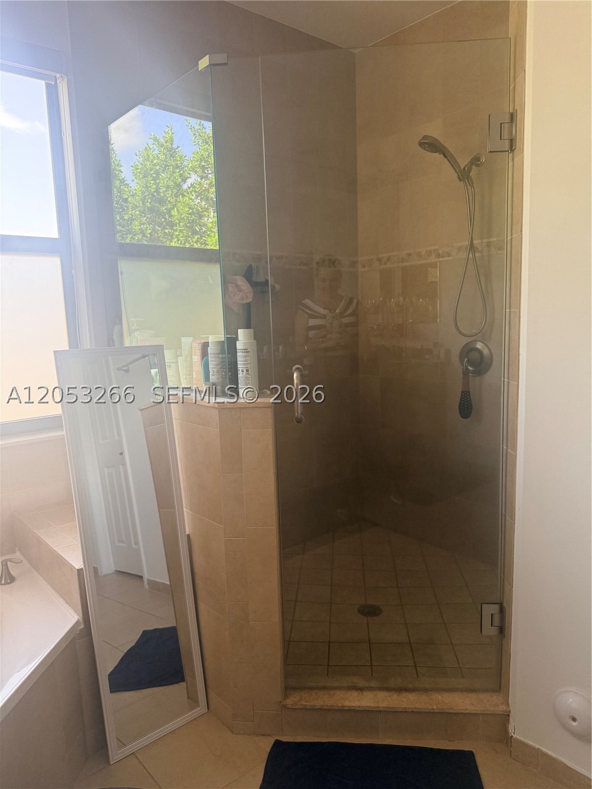 ISLES AT GRAND BAY - Residential Lease