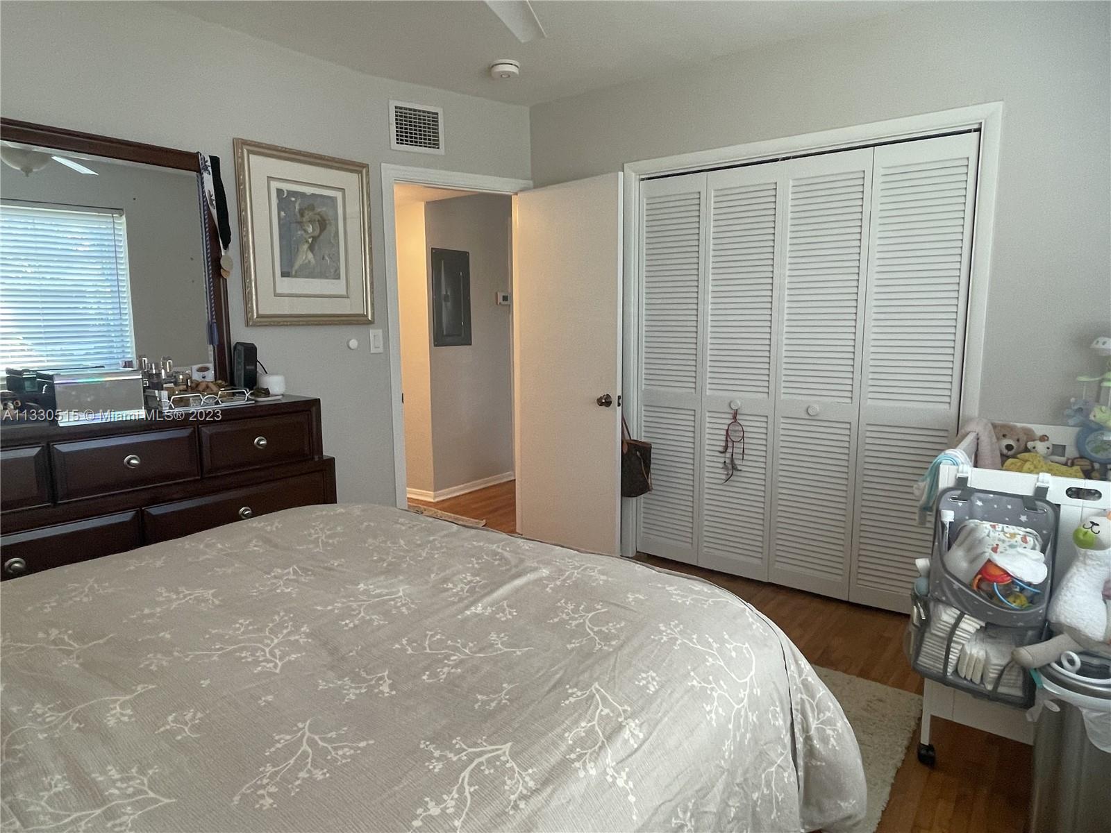 PATHWAYS CONDO - Residential