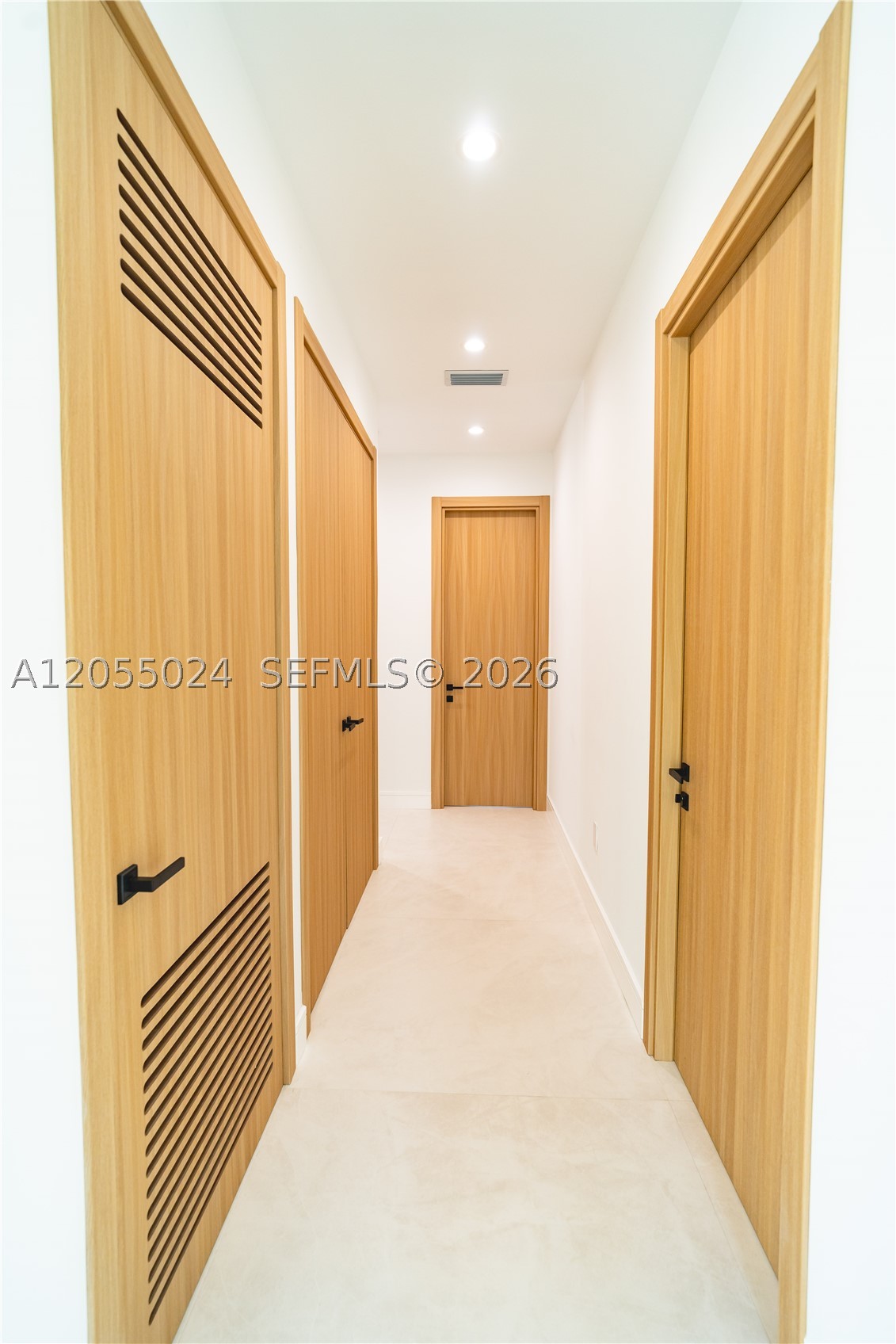 HAPPY FARMS ACRES 2 - Residential Lease