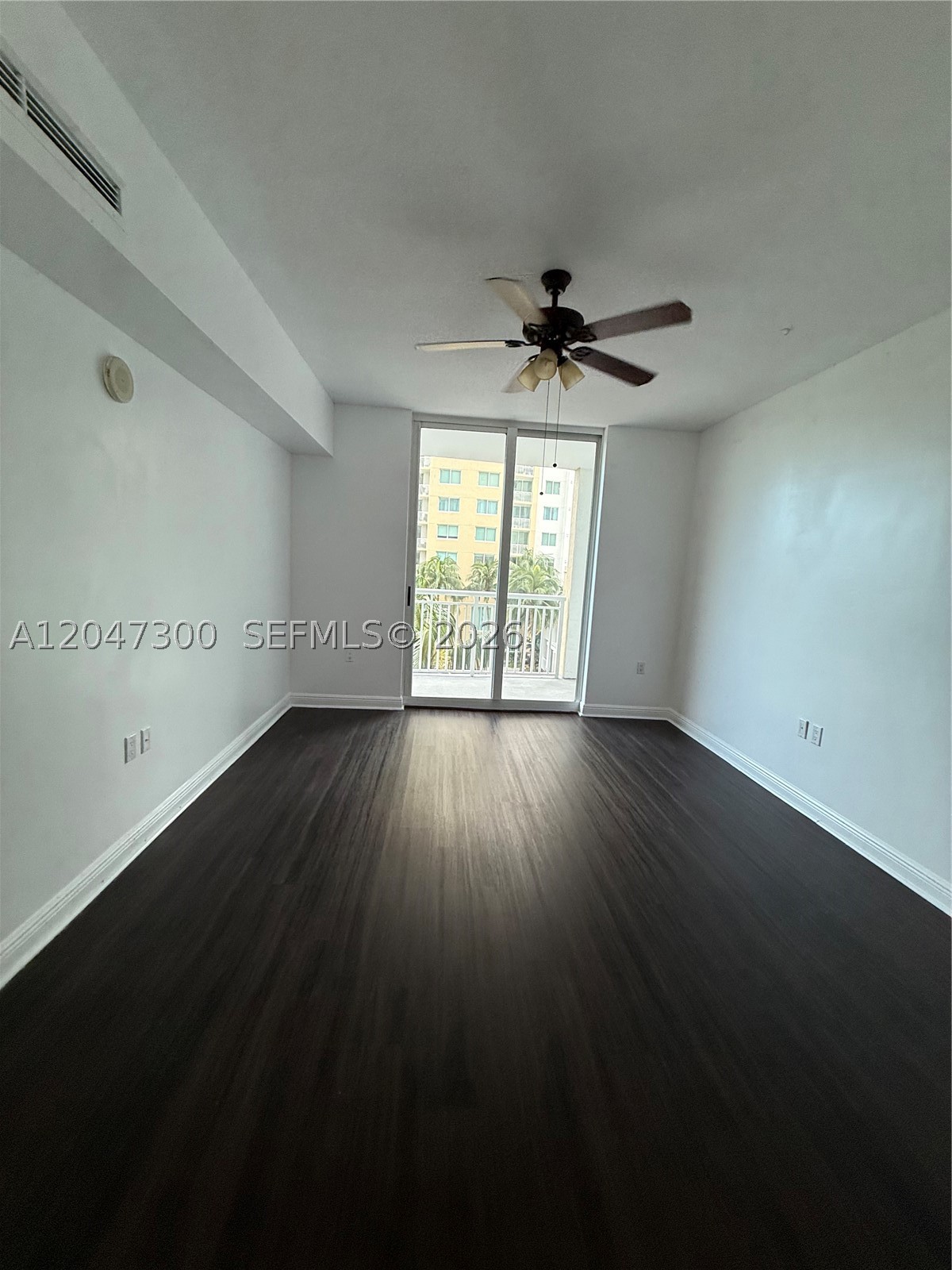 DUO CONDOMINIUM WEST - Residential Lease