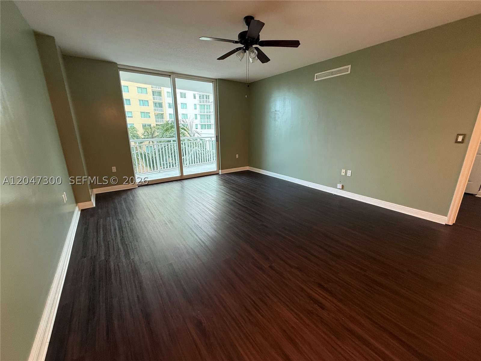 DUO CONDOMINIUM WEST - Residential Lease