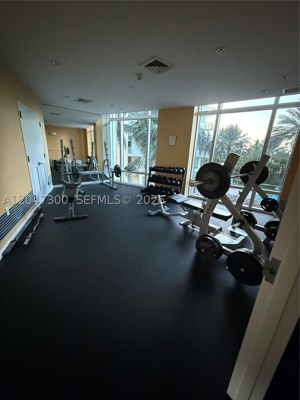 DUO CONDOMINIUM WEST - Residential Lease