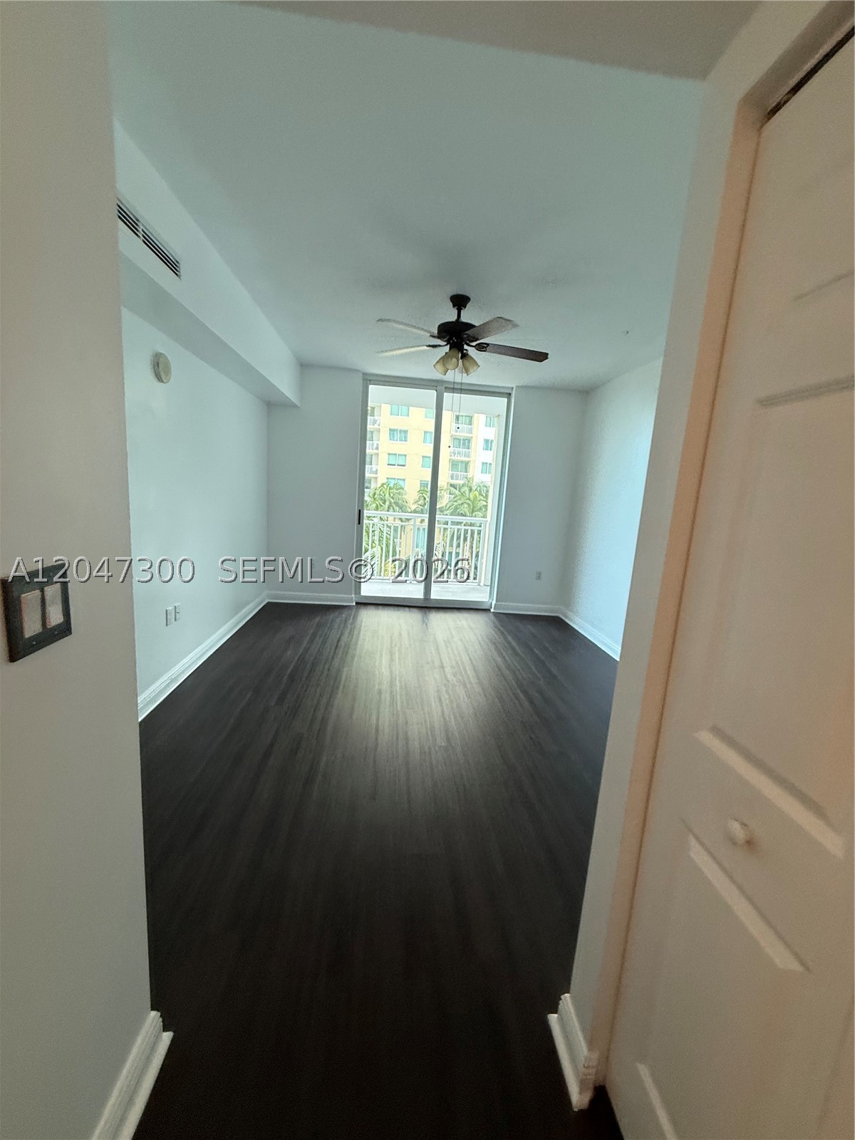 DUO CONDOMINIUM WEST - Residential Lease