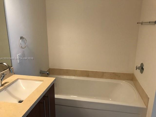 THE AXIS ON BRICKELL COND - Residential Lease