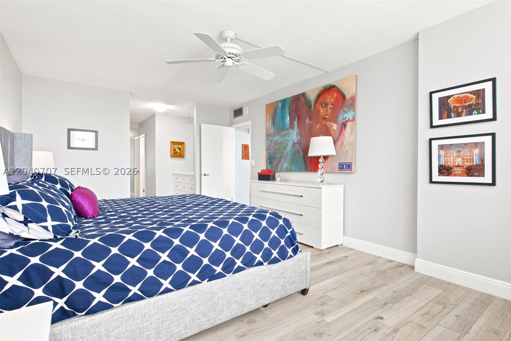 HILLCREST EAST NO 22 COND - Residential