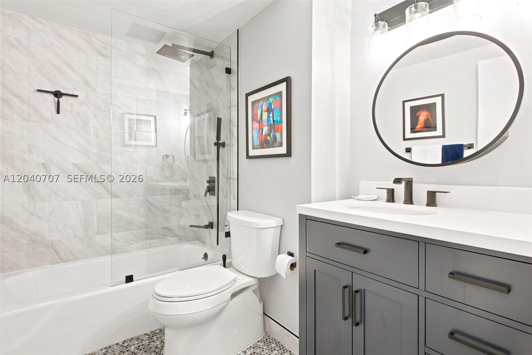 HILLCREST EAST NO 22 COND - Residential