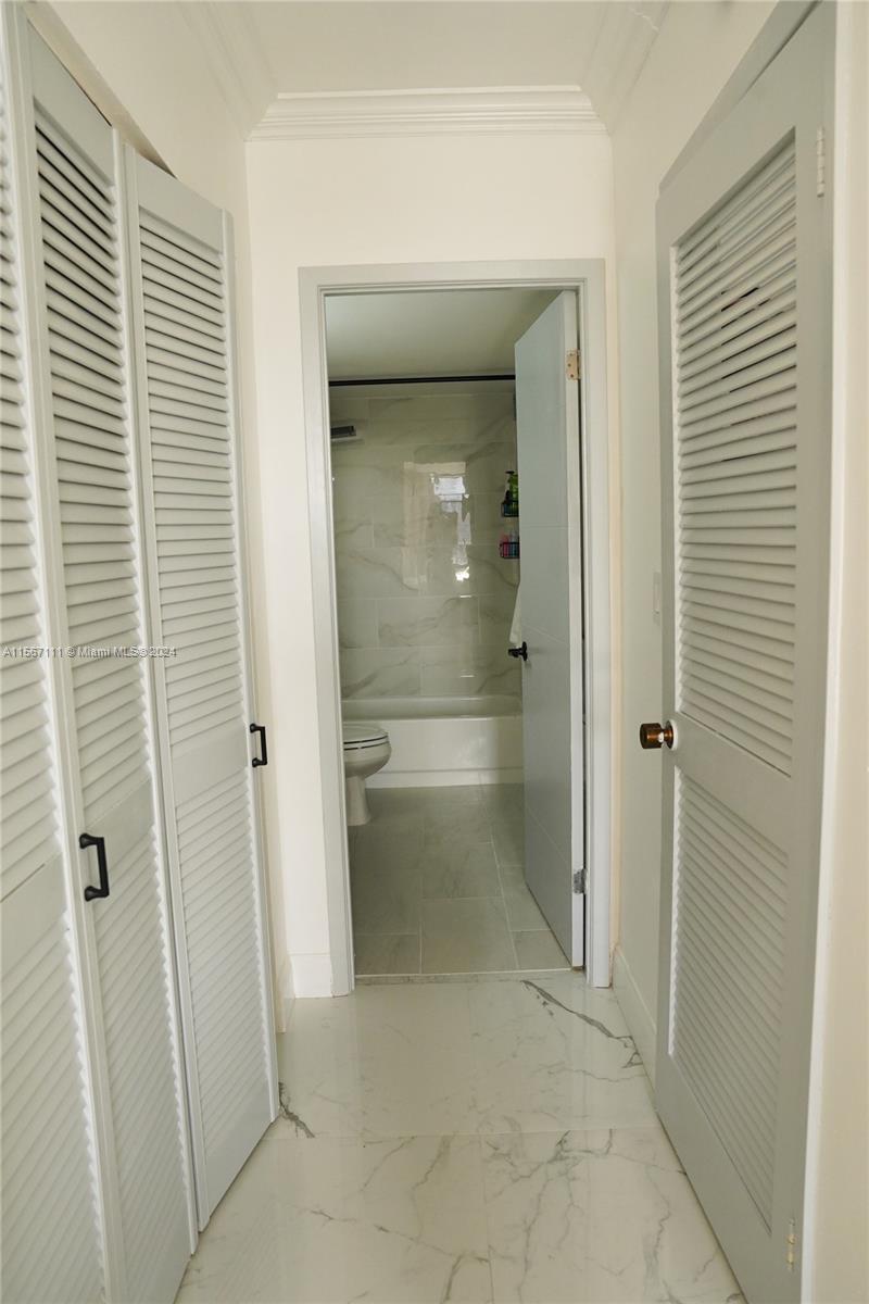 OLYMPUS CONDO PHASE - Residential Lease