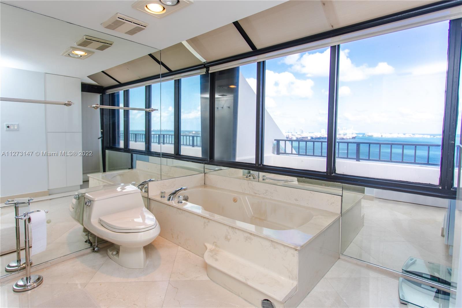 BRICKELL KEY ONE CONDO - Residential Lease