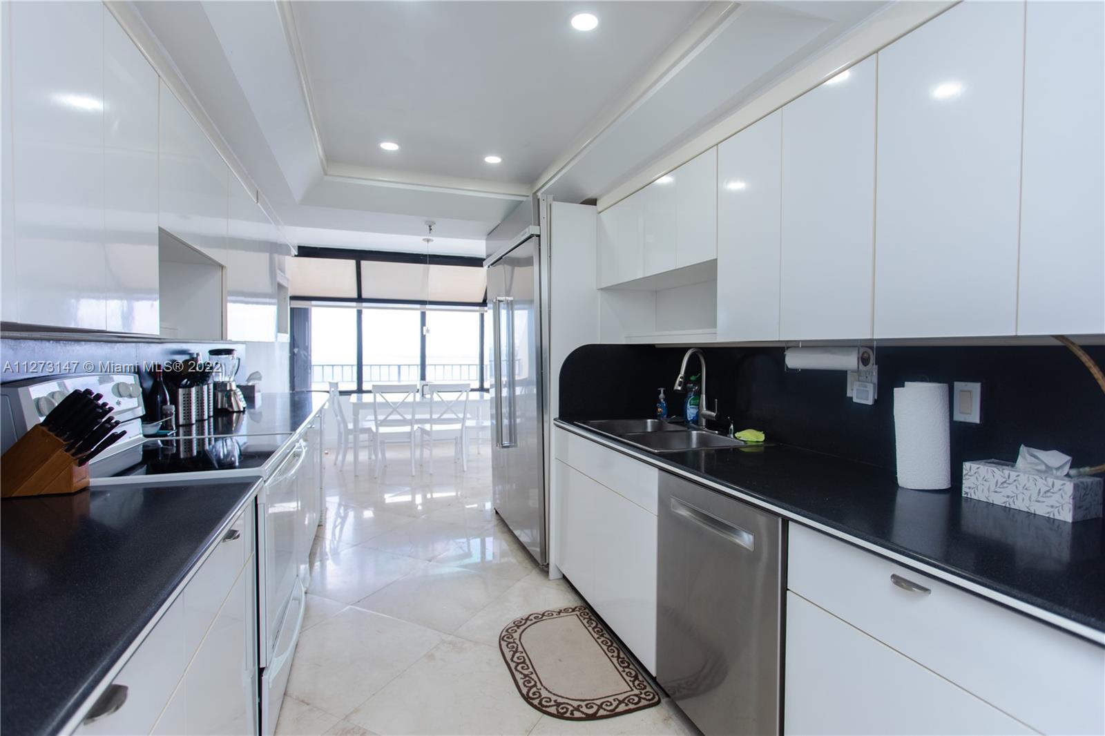 BRICKELL KEY ONE CONDO - Residential Lease