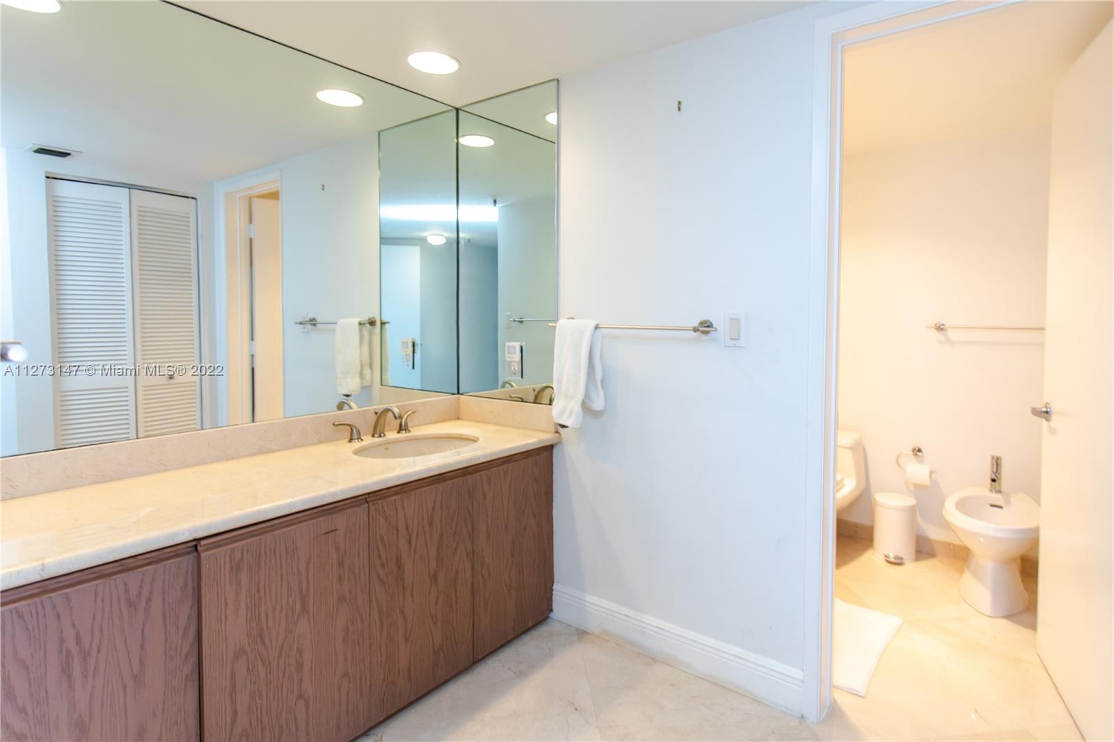 BRICKELL KEY ONE CONDO - Residential Lease