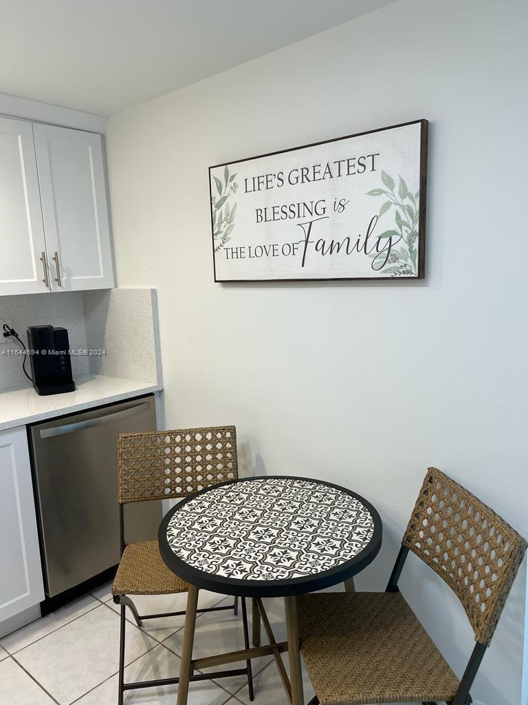 THE ISLES CONDO - Residential Lease
