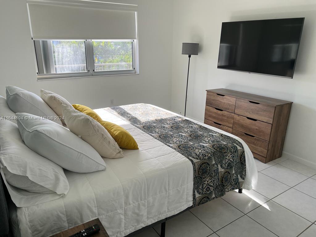 THE ISLES CONDO - Residential Lease