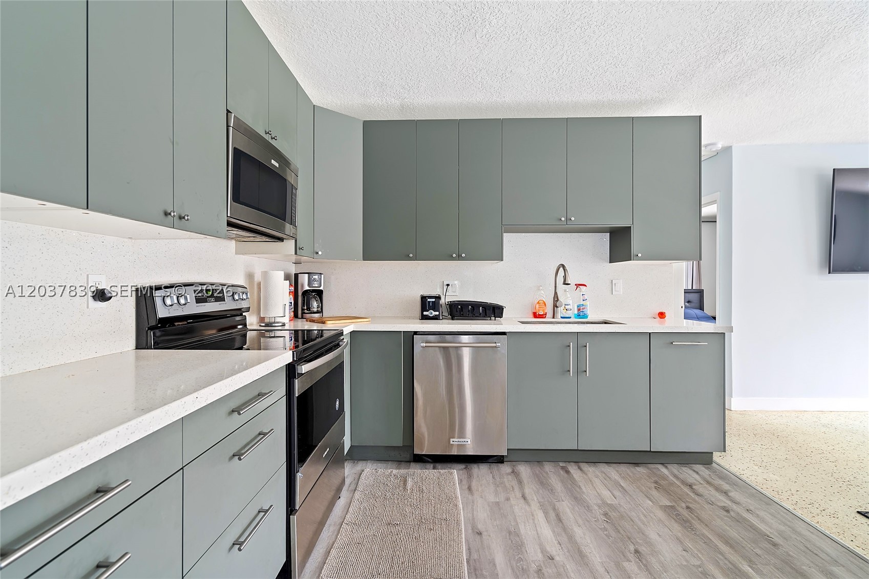 PADGETT PARK - Residential Lease